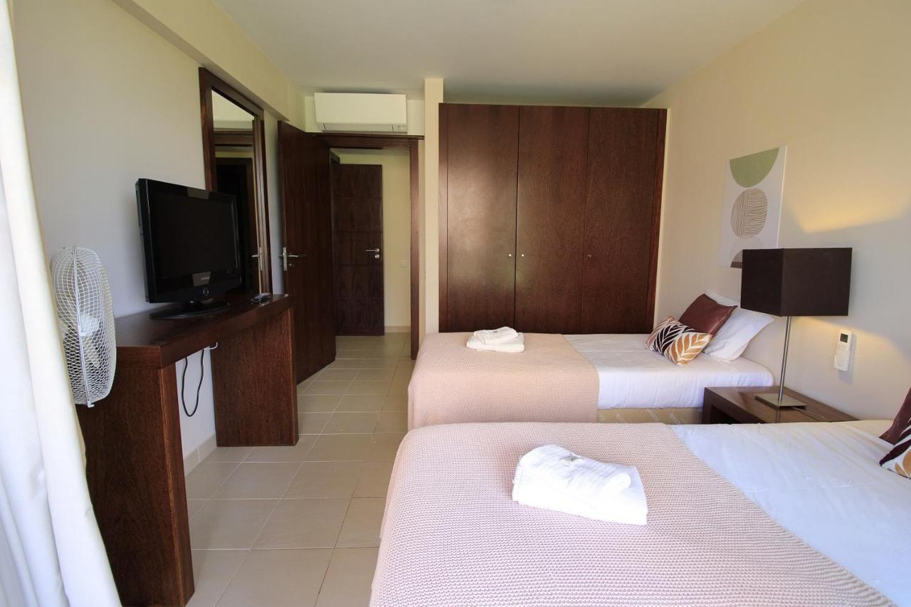 Albufeira Salgados Premium 1 With Pool By Homing Apartment Гия Екстериор снимка